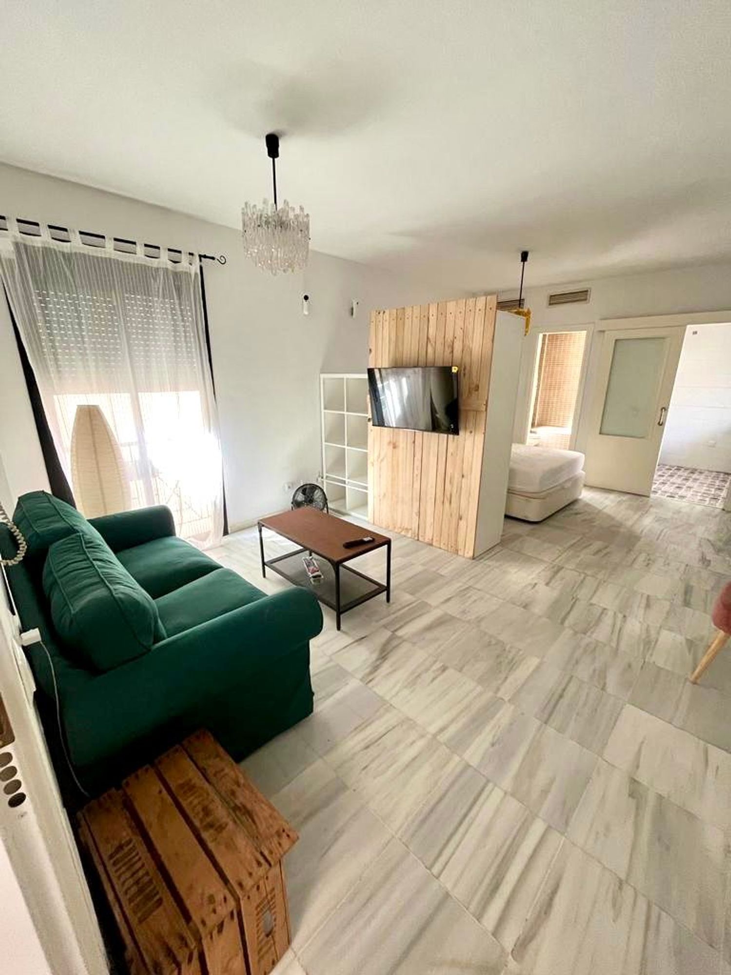 Estudio en calle Alderete, 27