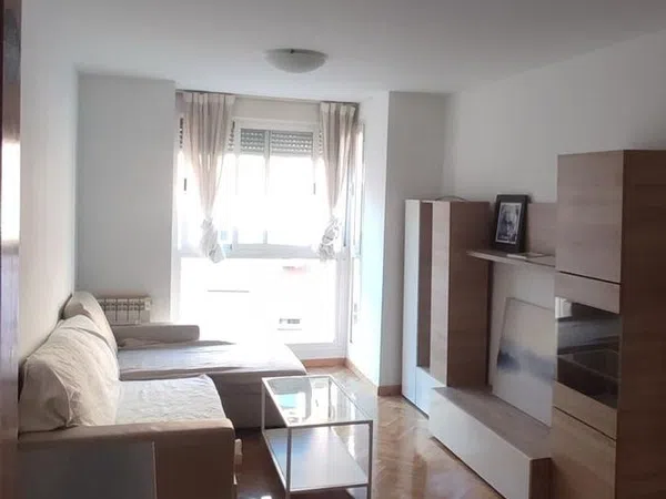 Piso en calle de las Peñuelas, 32