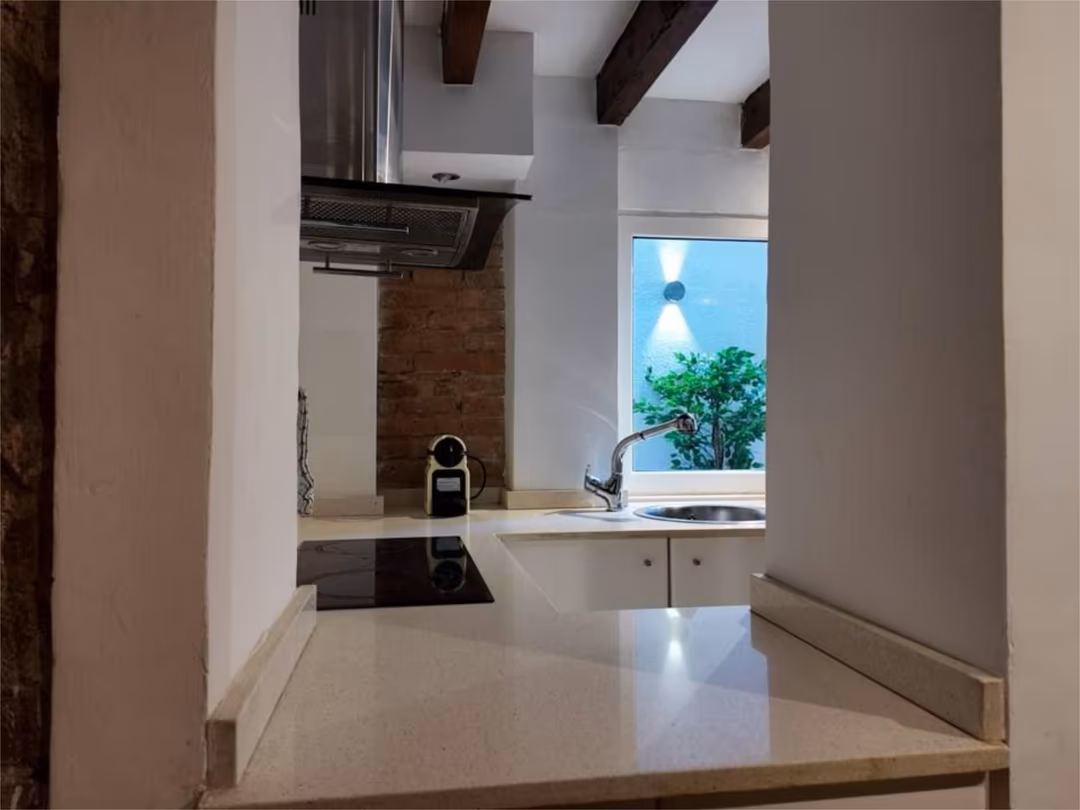 Piso en  Carrer del Consell de Cent 266 - Foto 9