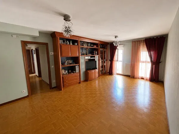 Piso en Calle Julián Zugazagoitia, 8 - Foto 5