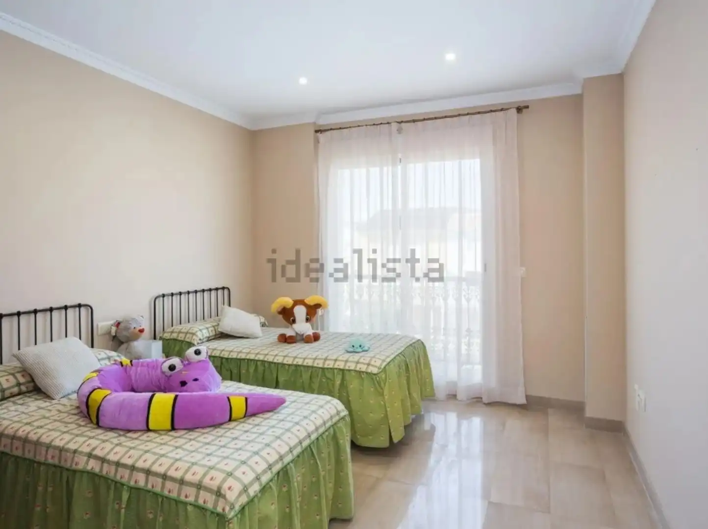 Piso en  Vía Parque Infantil 16 - Foto 18