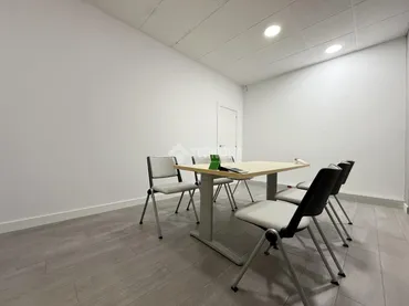 Local comercial en Sant Boi de Llobregat - Foto 14