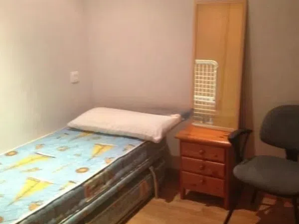 Piso en calle de Écija, 6 - Foto 1