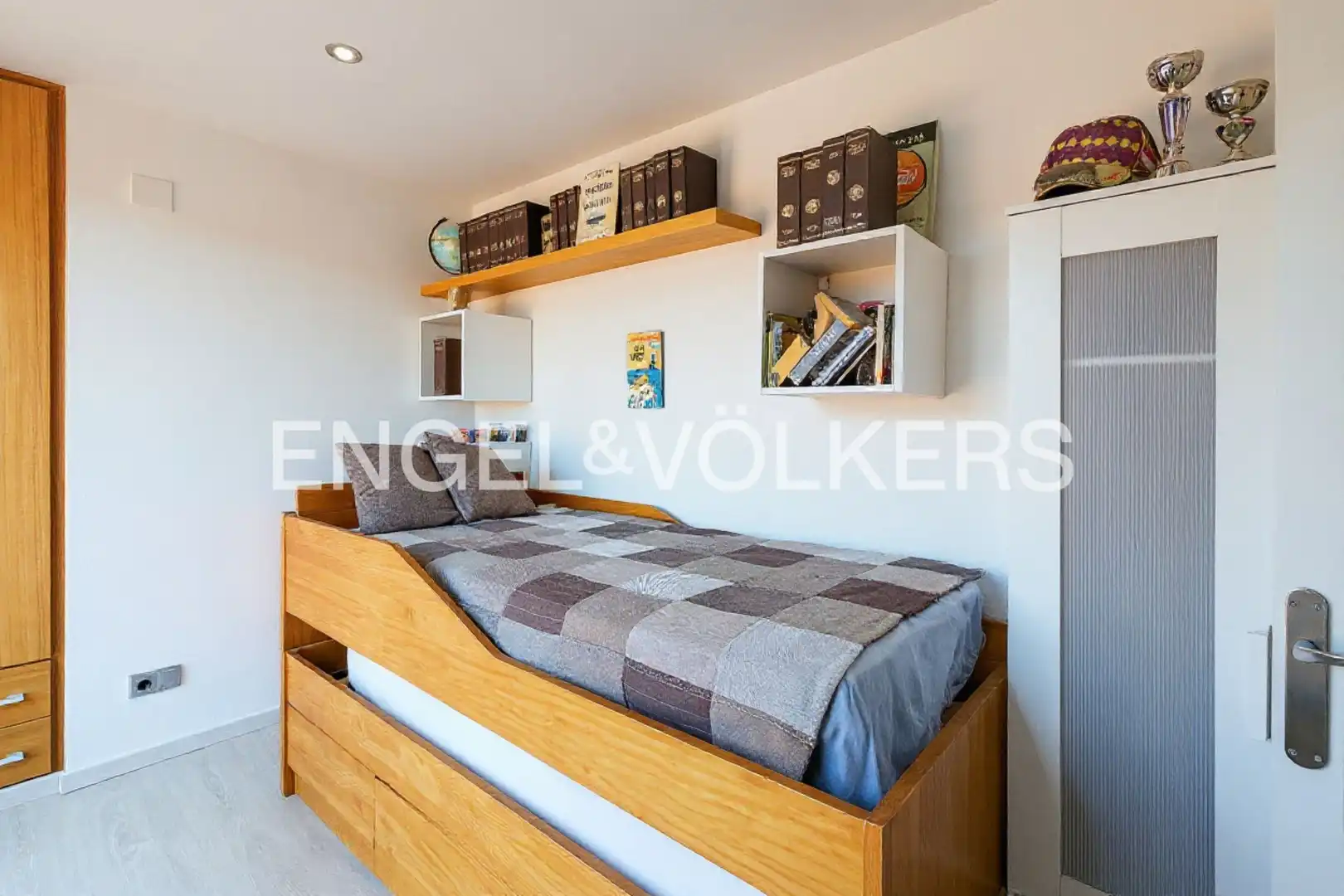 Chalet en Esplugues de Llobregat - Foto 24