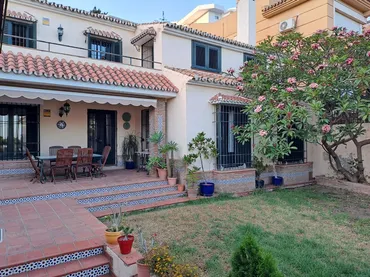 Chalet en  Calle Gabriel y Galán 9 - Foto 4