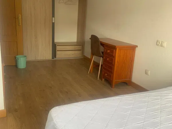 Piso en Calle Poeta Jesús Rasueros, 31, Pizarrales, Pizarrales - Foto 8