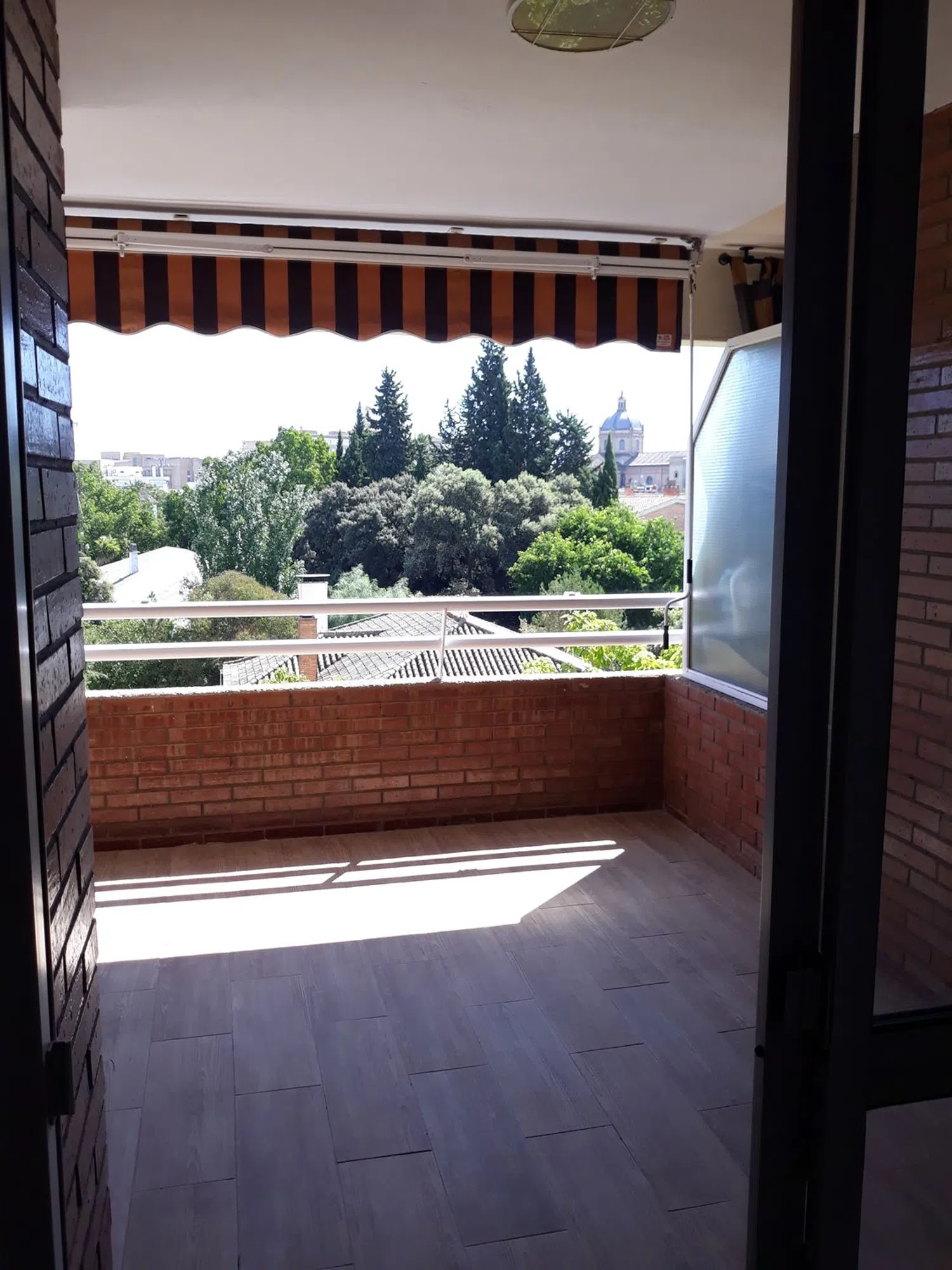 Piso en calle Periodista Ramón Resa, 4 - Foto 1