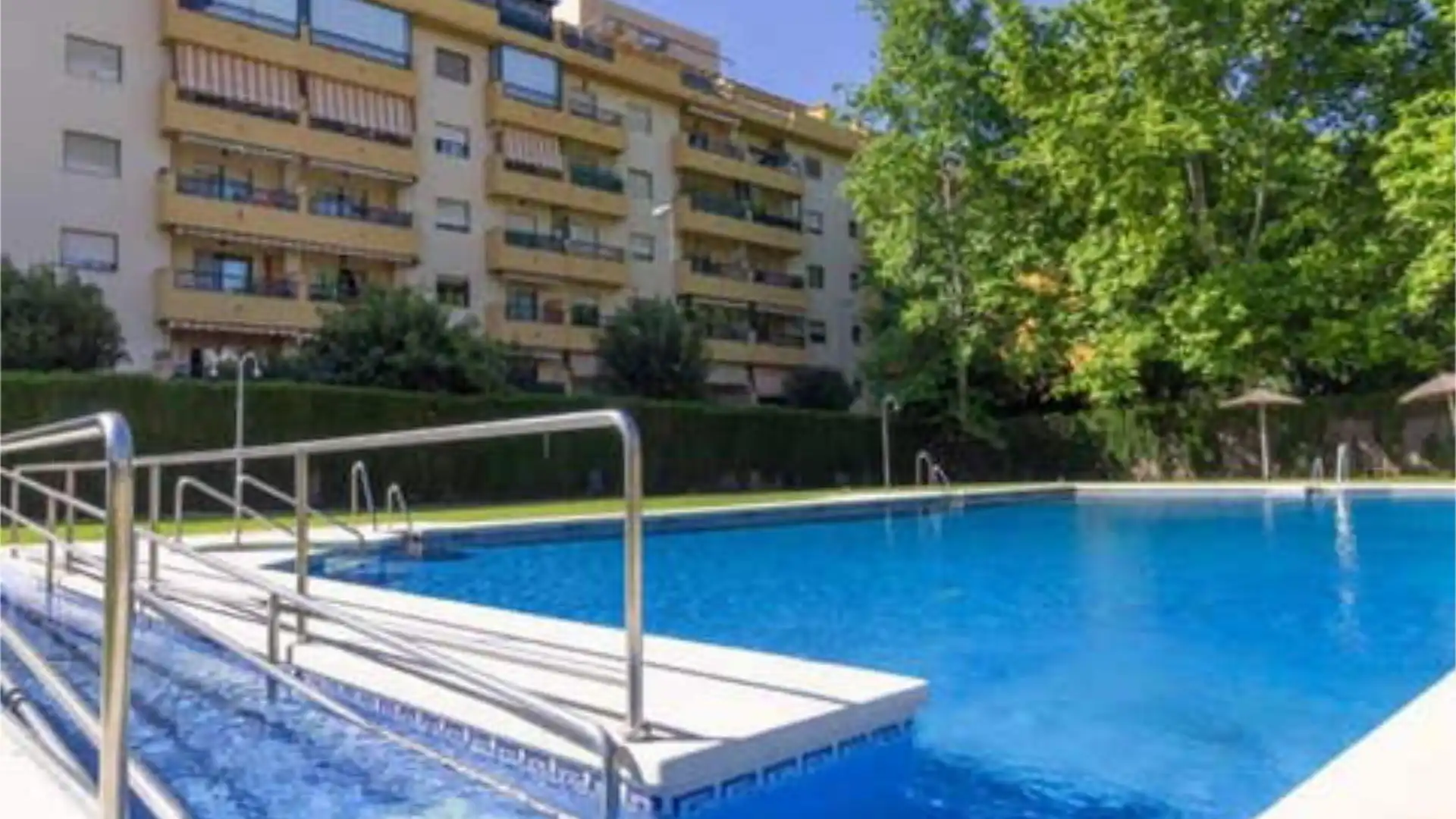 Piso en SAN PEDRO DE ALCANTARA- GUADALCANTA - Foto 1