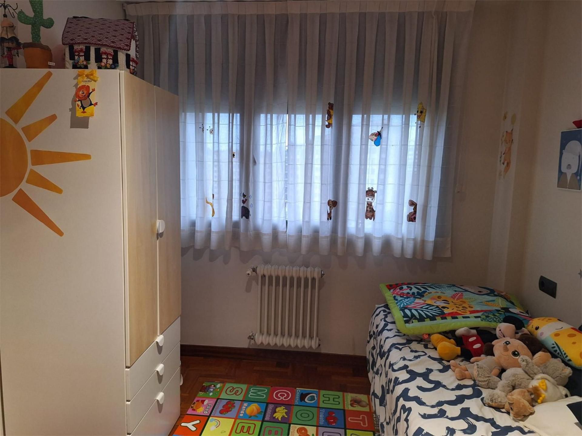 Piso en  Calle Carlos Asensio Bretones 33 - Foto 8