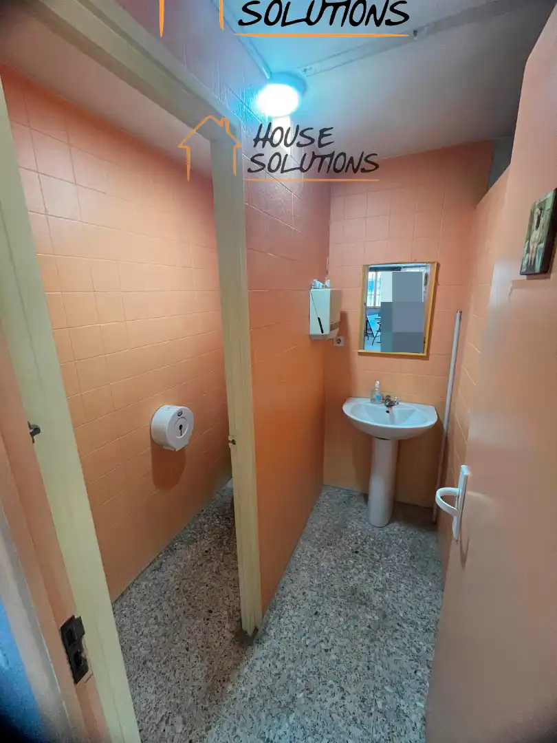 Local comercial en Sabadell - Foto 12