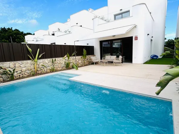 Chalet adosado en Rio Genil, 46, Mil Palmeras, Mil Palmeras - Foto 1