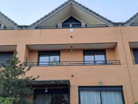 Chalet adosado en calle Eurípides, 61 - Foto 2