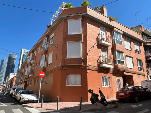 Piso en Calle de San Leopoldo, 46, Ventilla-Almenara - Foto 1