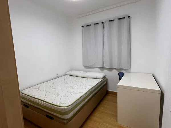 Piso en Puerta Nueva, 1, San Lorenzo - Foto 4