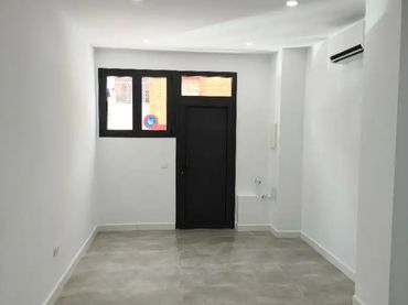 Planta baja en  Calle Virgen de la Concepción 1 - Foto 5