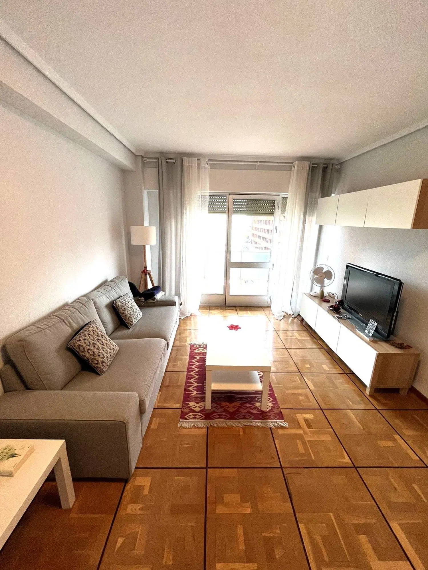 Piso en calle del Príncipe de Vergara, 128 - Foto 1