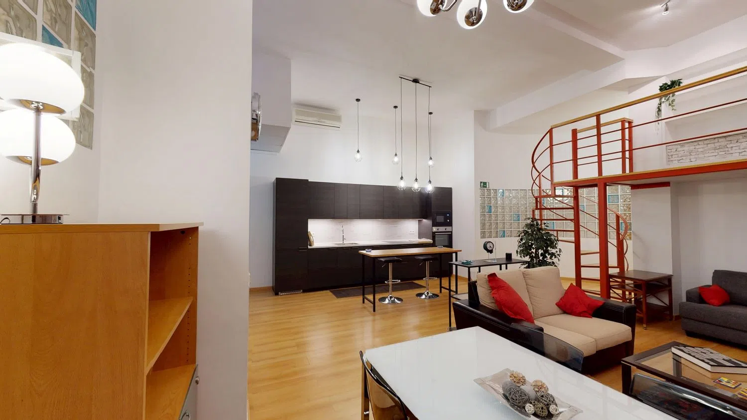 Estudio en calle de Sánchez Barcáiztegui, 4 - Foto 2