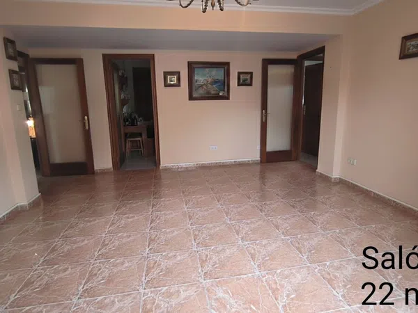 Piso en plaza Pintor Amalio García del Moral, 4 - Foto 4