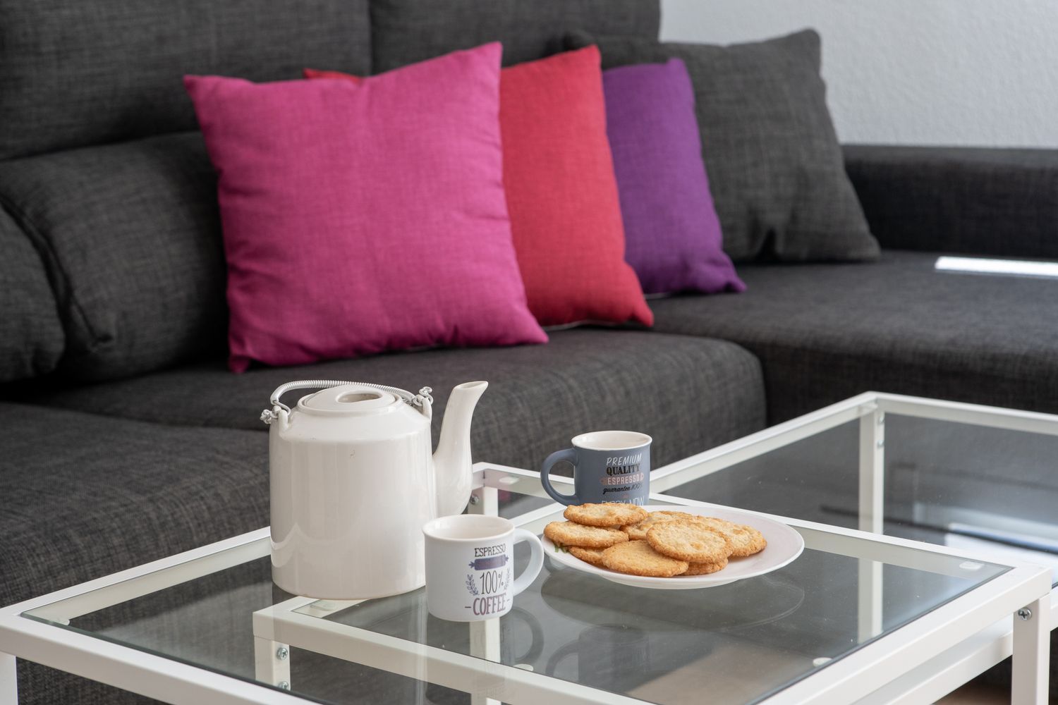 Chalet adosado en calle Carmen de Burgos, 18 - Foto 2