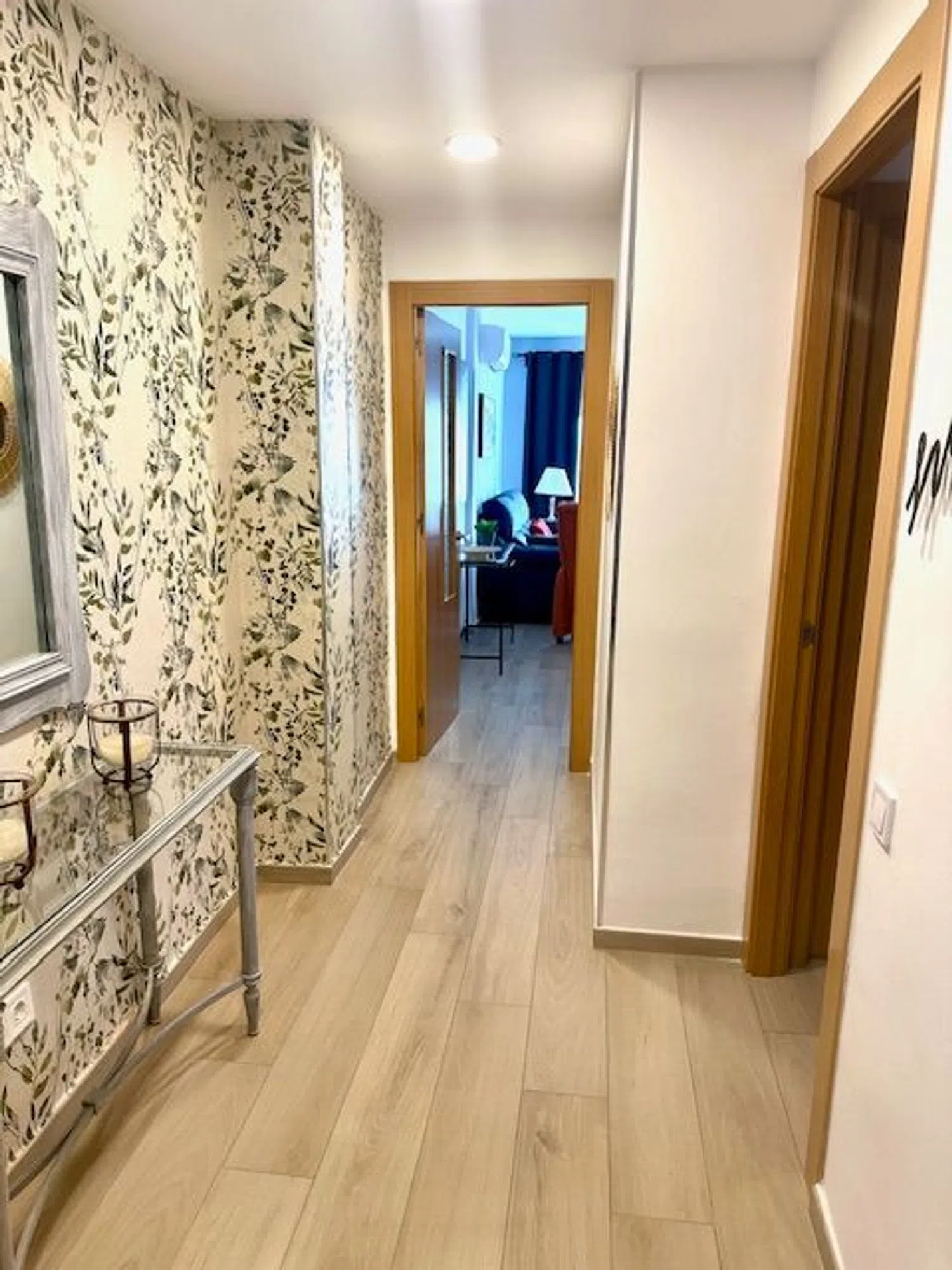 Piso en calle Héroe de Sostoa, 69 - Foto 2