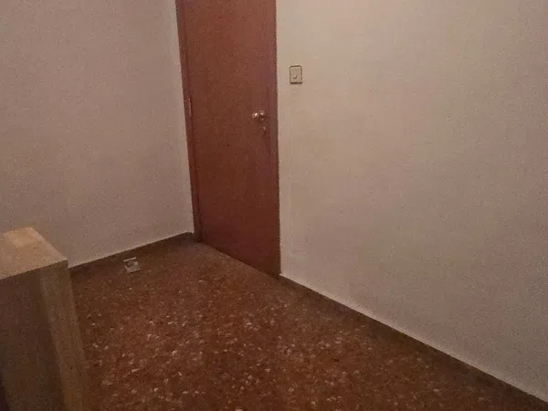 Piso en Avenida del Primer de Maig - Foto 9