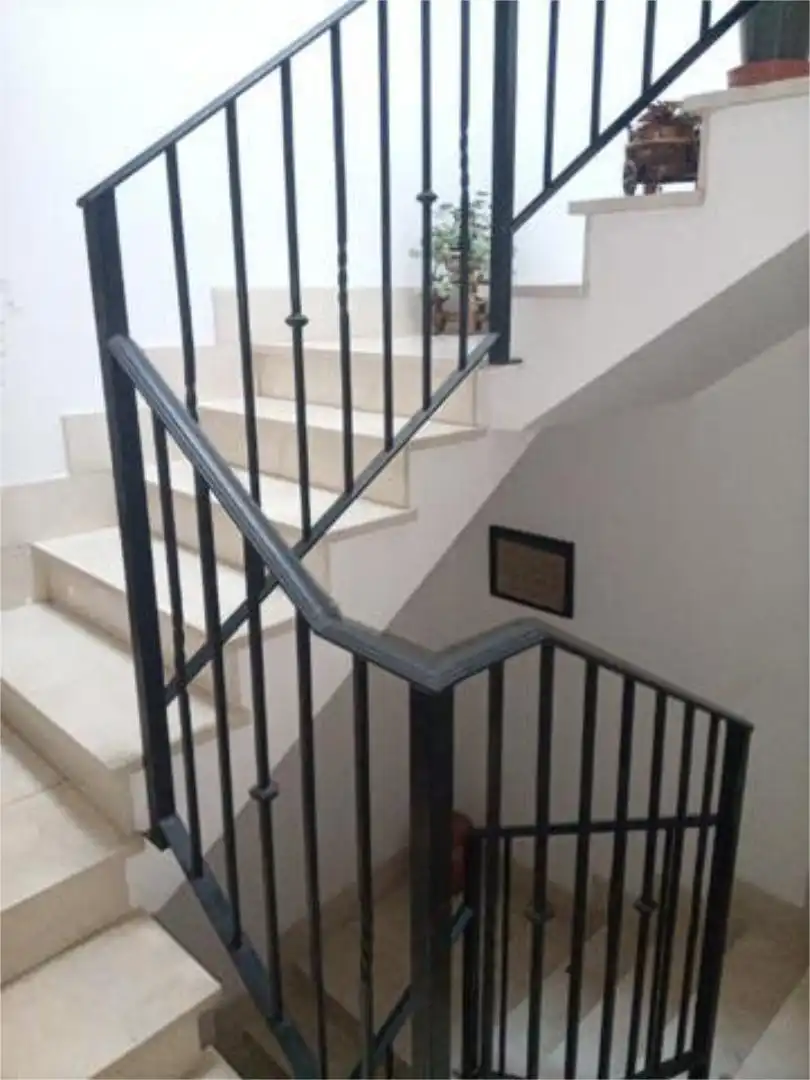 Piso en Reyes Católicos - Foto 4