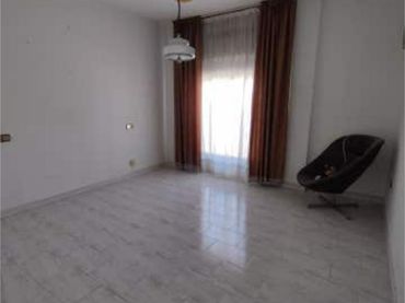 Piso en Zona ayuntamiento - Foto 9