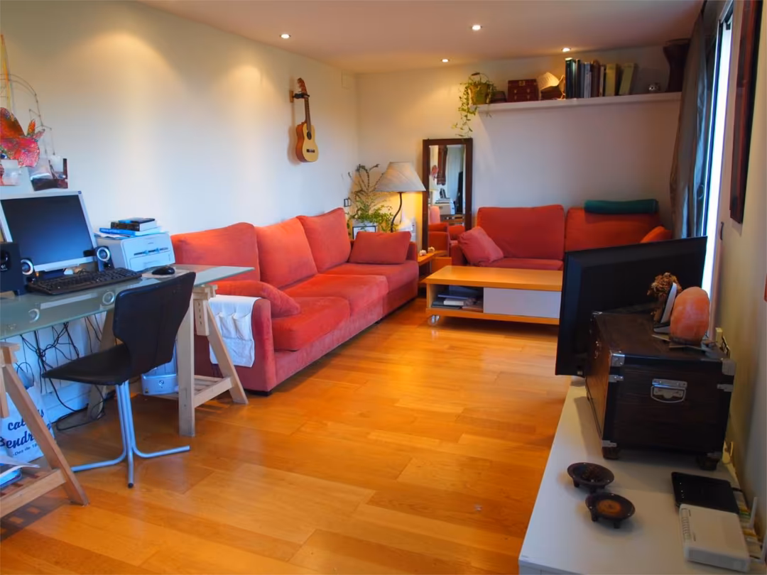 Chalet en  Passatge de la Salut 15 - Foto 2