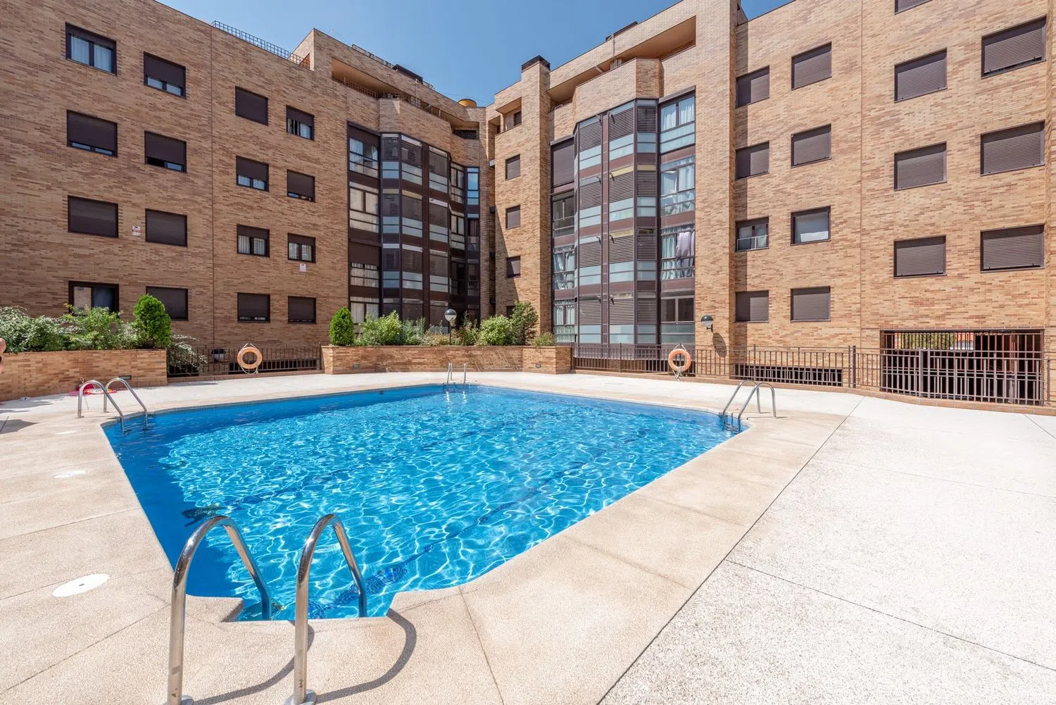 Piso en calle Ana María Matute - Foto 15