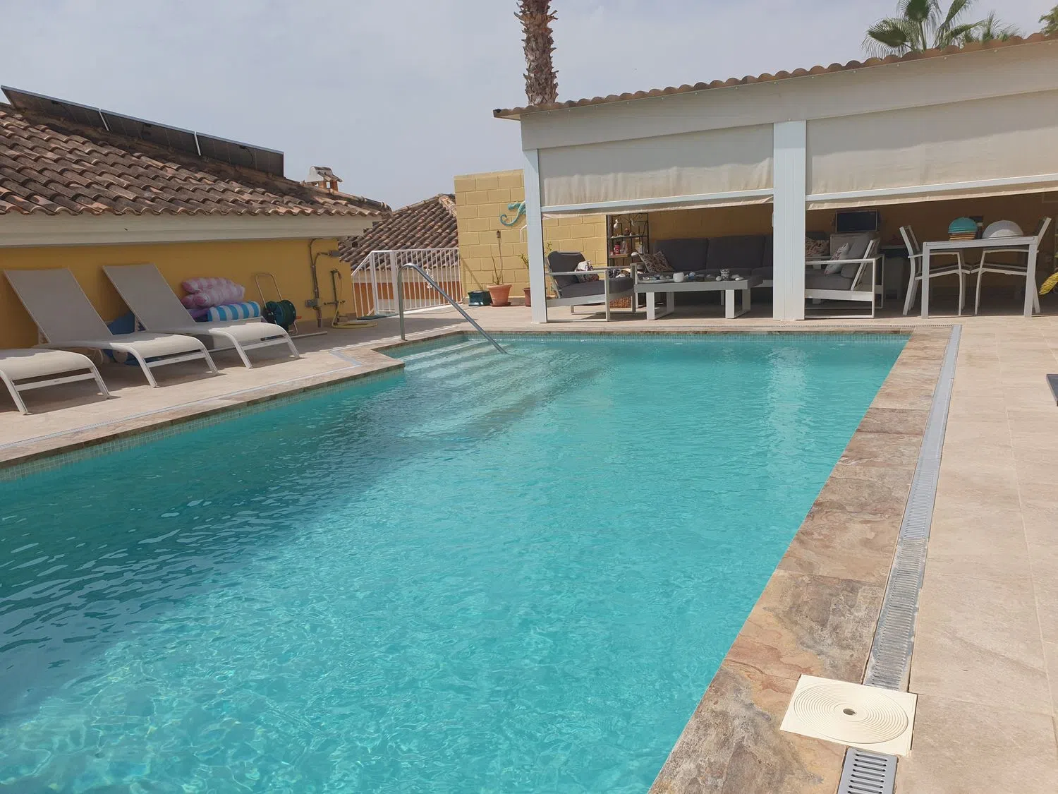 Chalet adosado en calle de la Camamilla, 16 - Foto 1