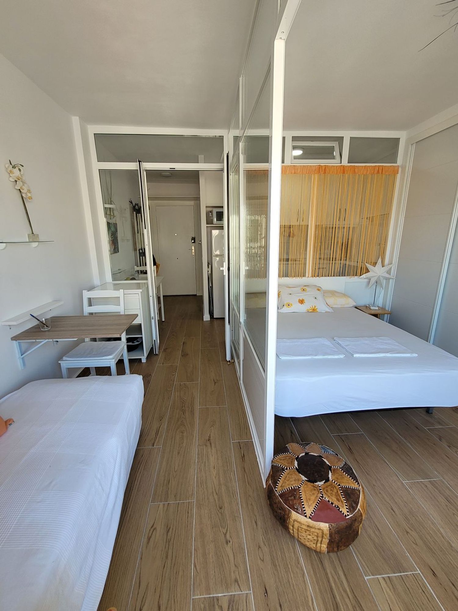 Estudio en calle de la Salut, 5 - Foto 8