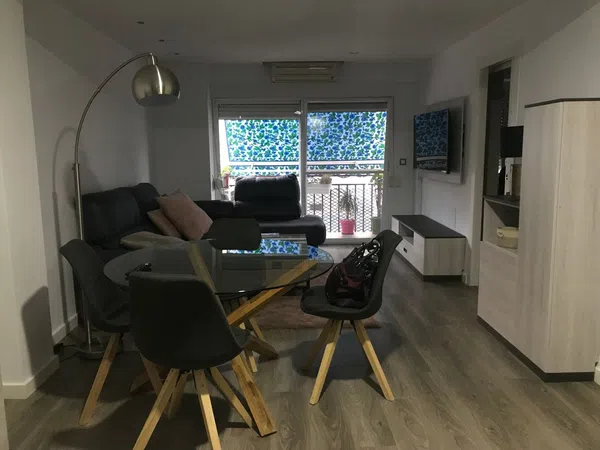 Piso en calle València, 13