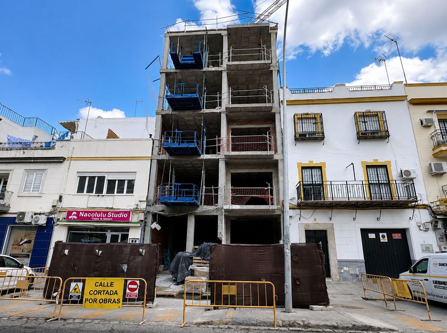 Piso en Calle Almadén de la Plata, 5, Cruz Roja - Capuchinos - Foto 3