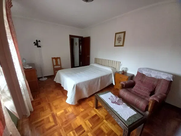 Piso en Plaza de Nicanor Piñole, 10, Centro - Puerto - Foto 1
