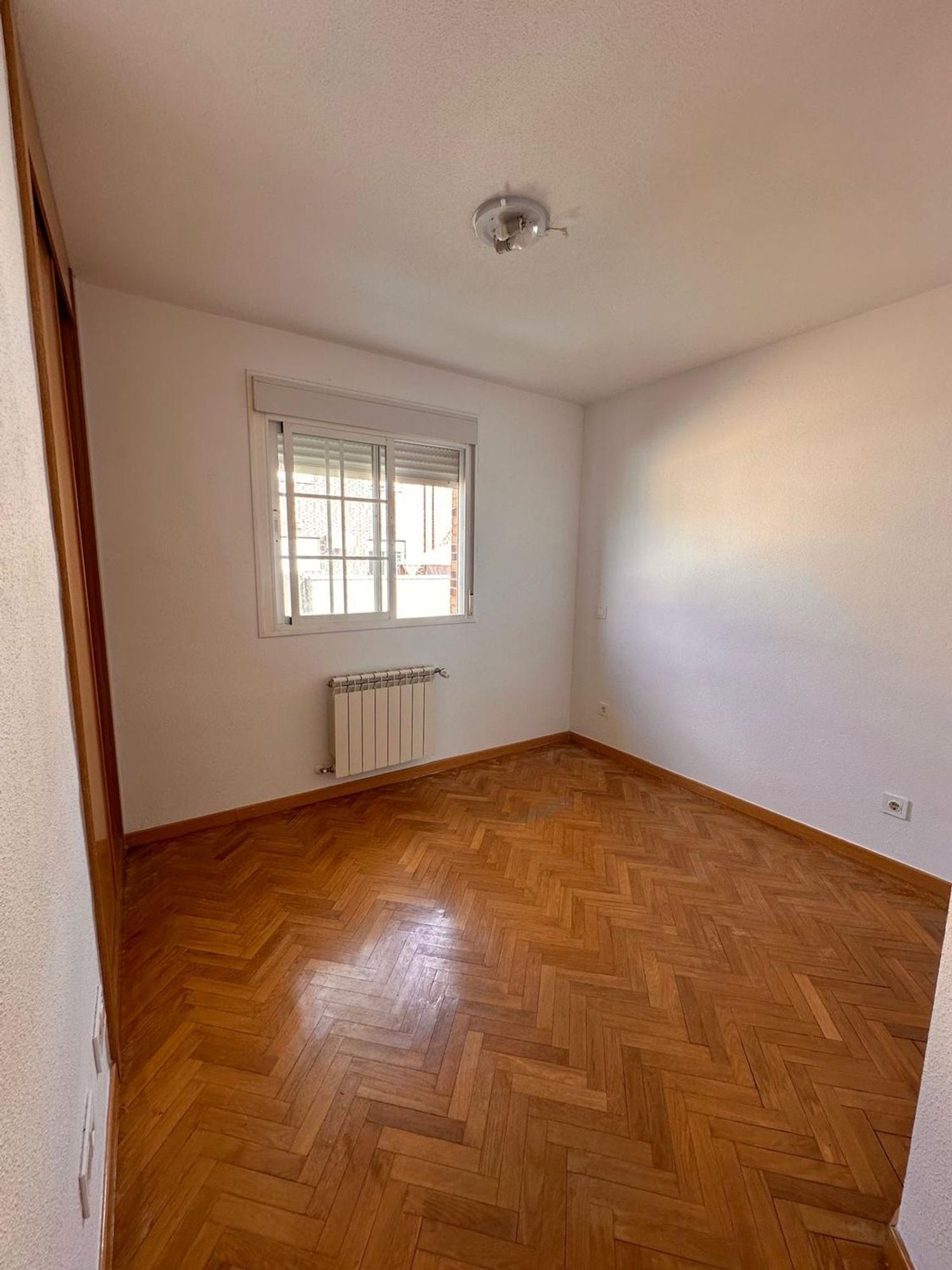 Chalet adosado en Loeches - Foto 4