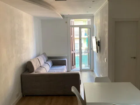 Piso en calle de Lepant, 266