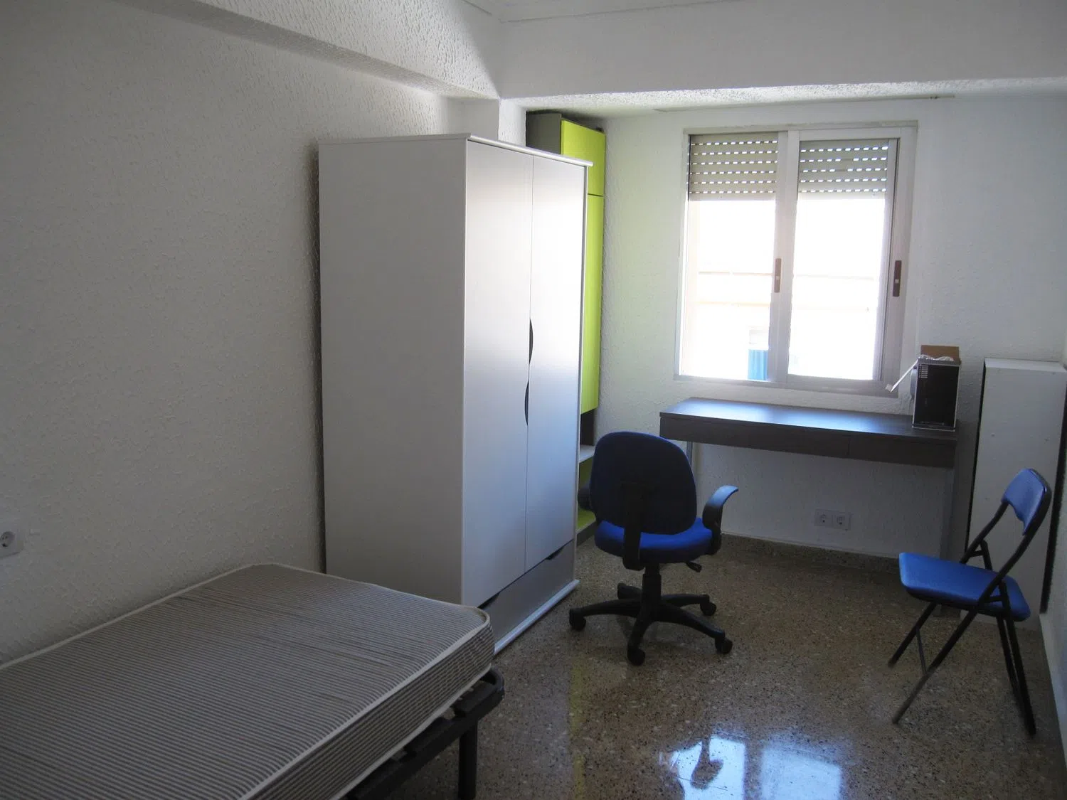 Piso en calle d'Enric Navarro, 30 - Foto 2