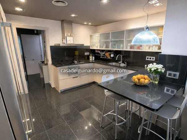 Chalet pareado en Zona Guinardó s/n - Foto 4