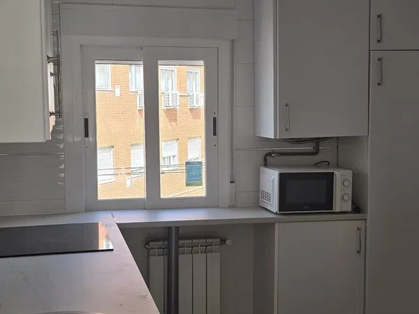 Piso en calle Figueras, 13