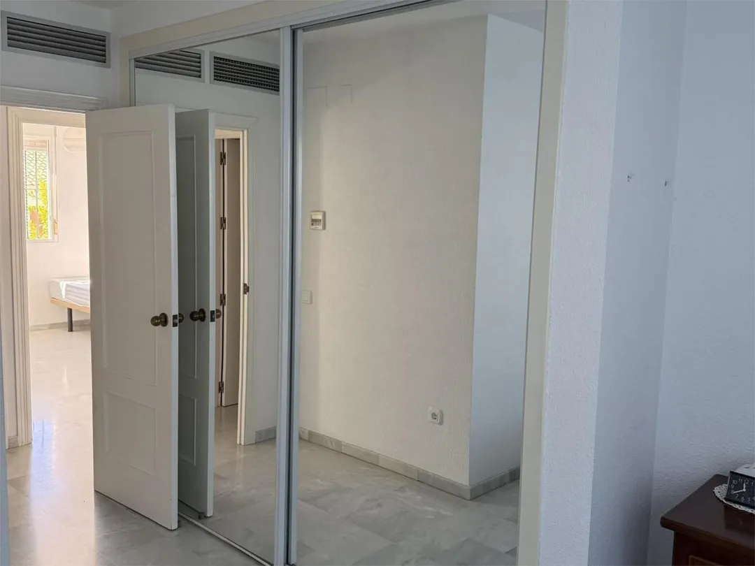 Casa adosada en Dos Hermanas - Foto 10