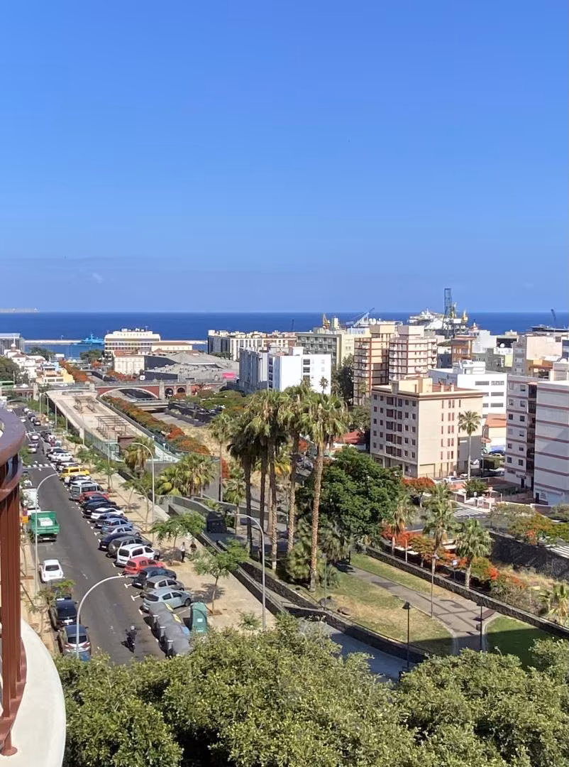 Ático en  Calle Viera y Clavijo 35