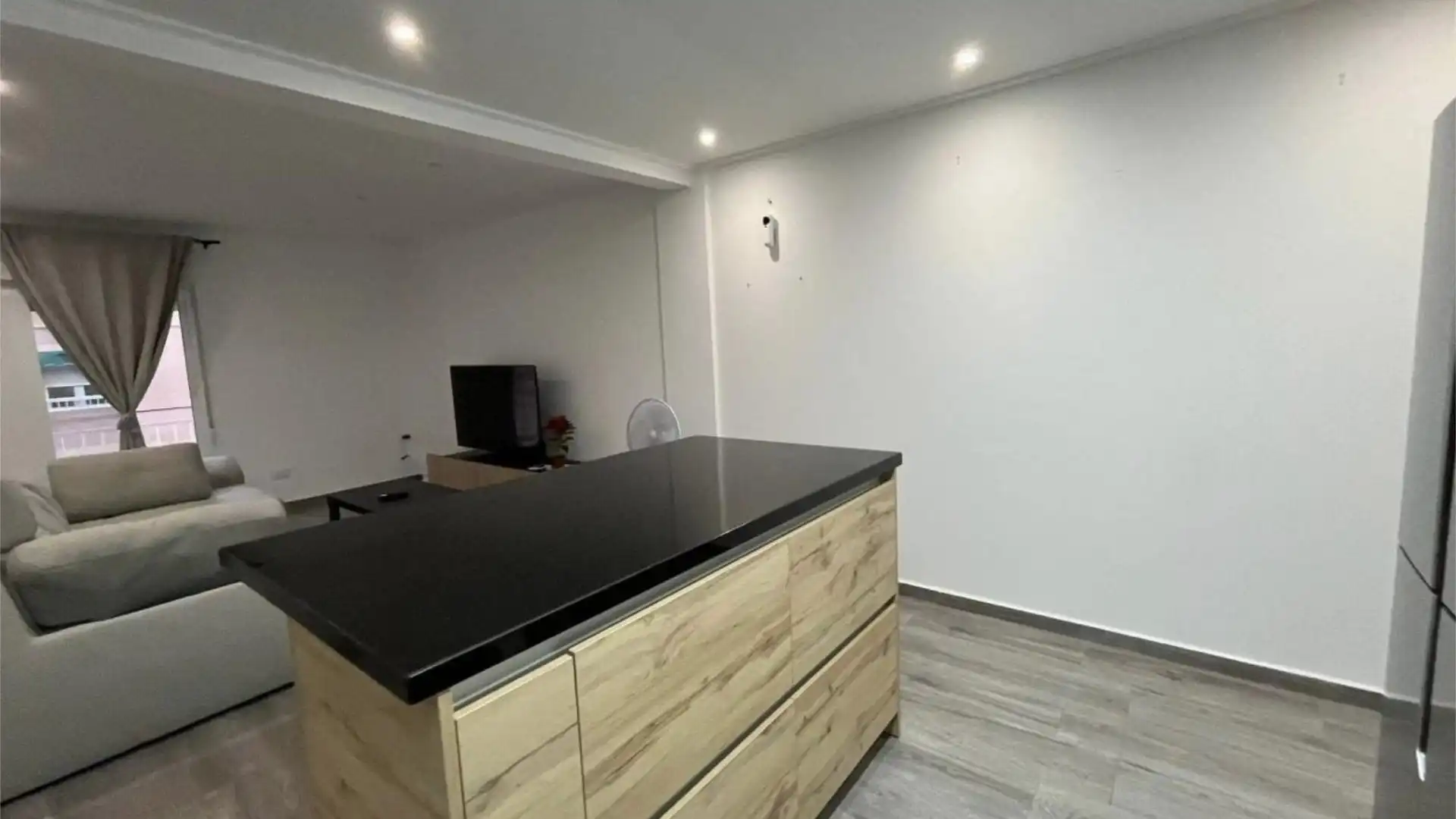 Piso en  Carrer Esperidion Porta Requesens 72a - Foto 5