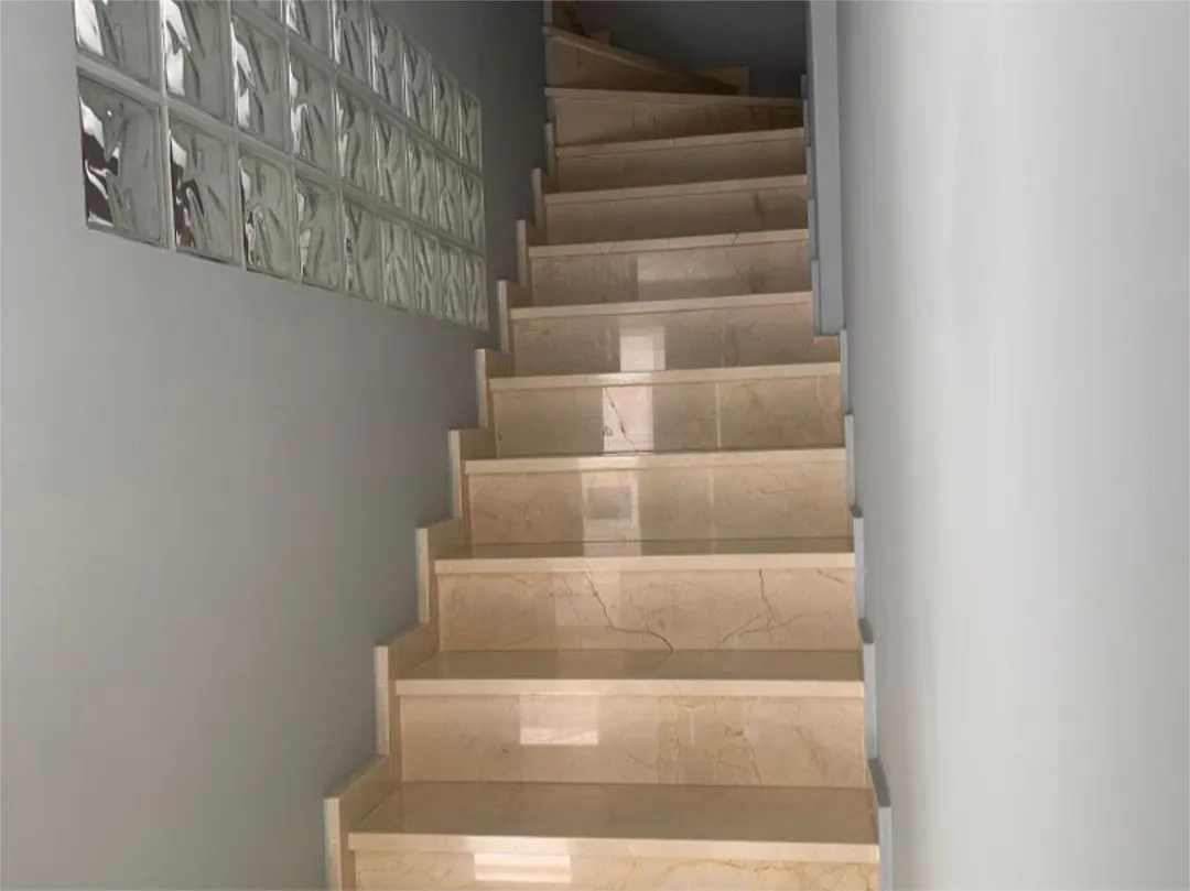 Casa adosada en  Calle de la Hijuela 19 - Foto 19