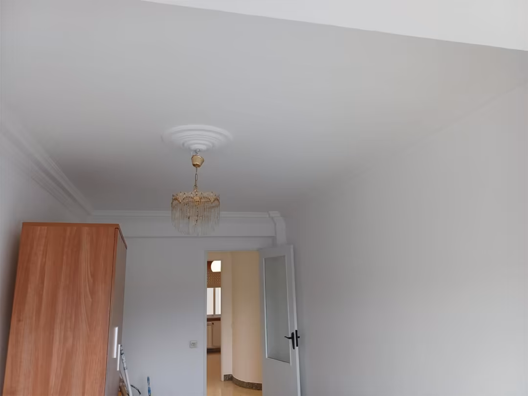 Piso en  Rúa de San Pedro de Mezonzo 26 - Foto 4