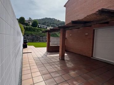 Chalet en  Carrer Comtes Alba de Liste 33 - Foto 2