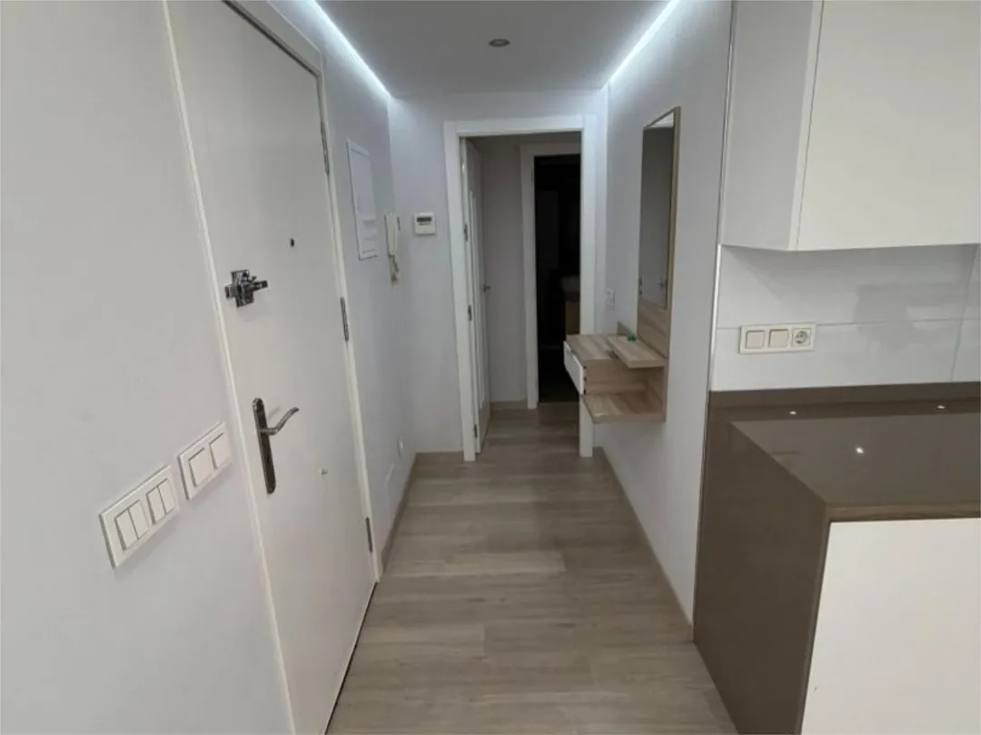 Piso en  Calle Pintor Almela Costa 6 - Foto 10