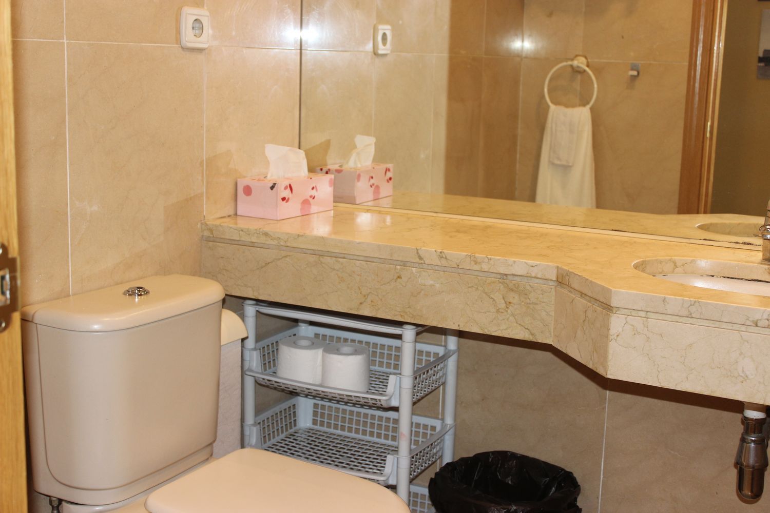 Estudio en calle de Sor Ángela de la Cruz, 30 - Foto 17