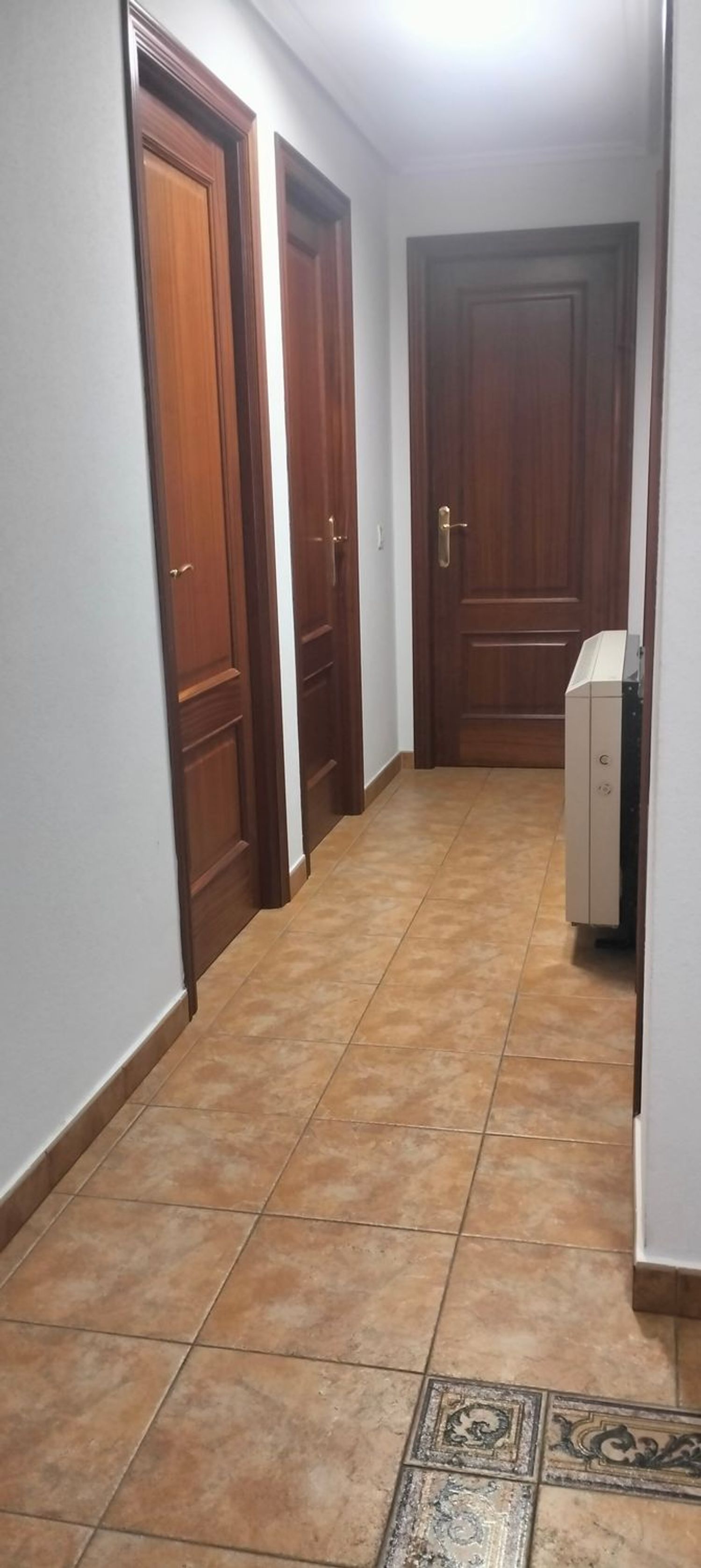 Piso en Avenida de Hermanos Perez Casariego, 5 - Foto 8