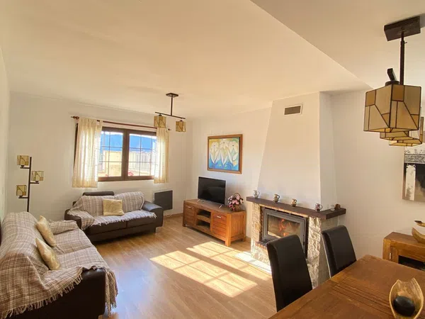 Chalet adosado en Urbanización Vega de la selva, 3 - Foto 1