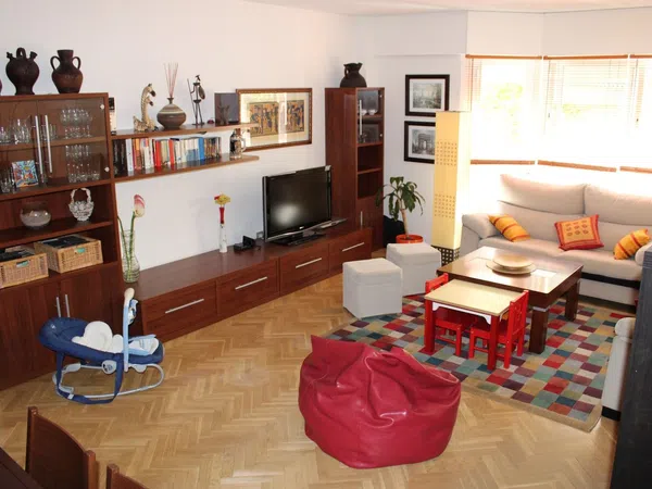 Piso en avenida de Navarrondán, 20